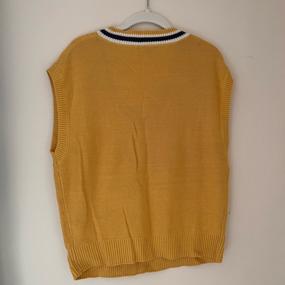 Target Wild Fable Sweater Vest - Picture 2 of 4